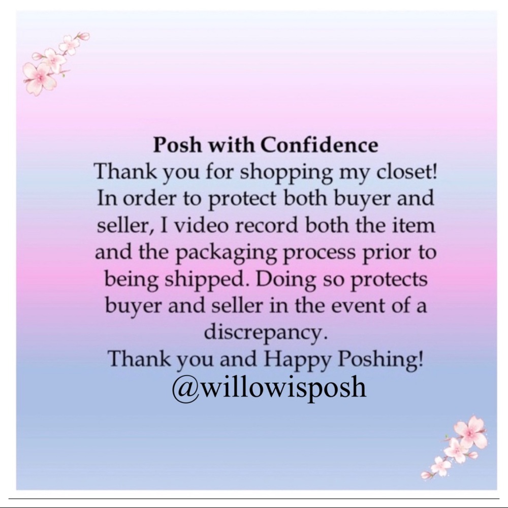 🌸Thank you for stopping. Happy Poshing!🌸